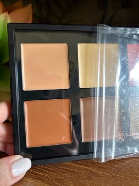 Anastasia Beverly Hills Contour Cream Palette Medium- RARE, DISCONTINUED NEW